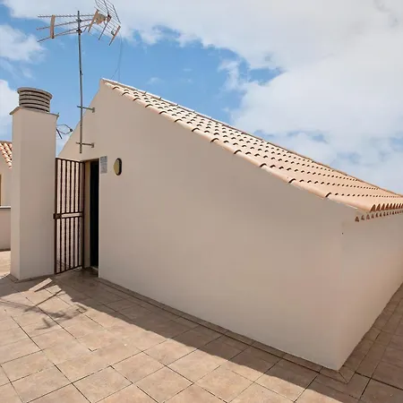 Casa Fanabe Precioso Adosado