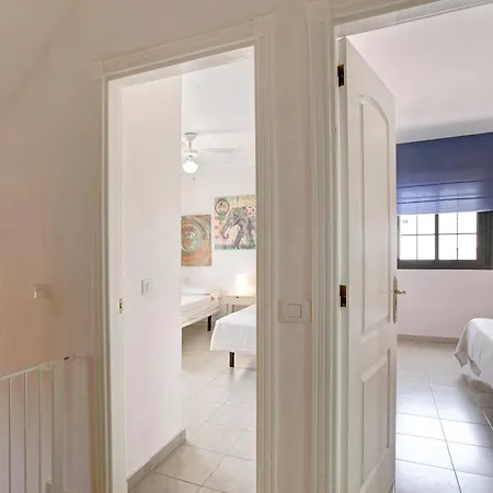Casa Fanabe Precioso Adosado Semesterbostad