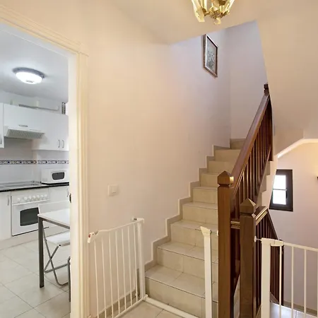 Casa Fanabe Precioso Adosado *