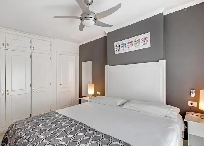 Casa Fanabe Precioso Adosado 度假居 阿德耶
