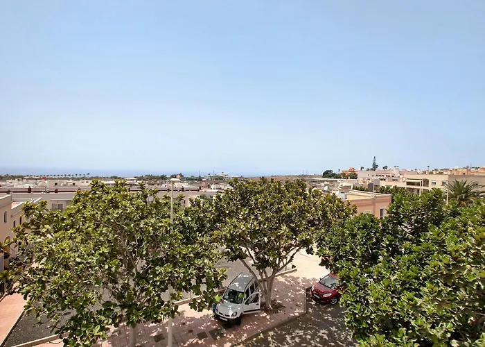 Casa Fanabe Precioso Adosado 아데제